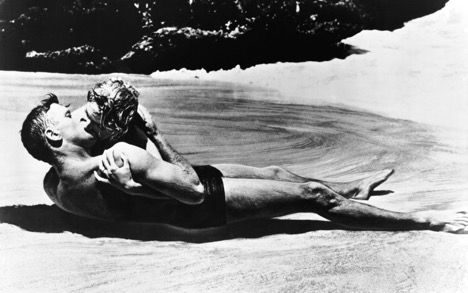 Oh, the romance. From Here To Eternity (1953) Photo courtesy: Columbia Pictures 